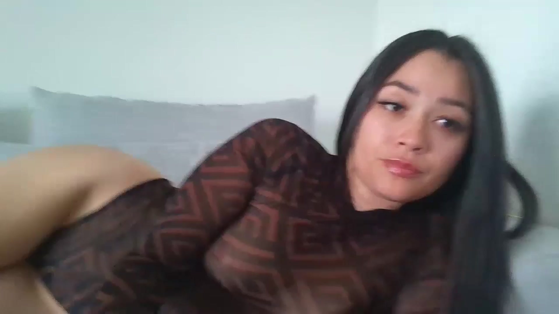 Gallery image thumbnail from hunniinut's myfreecams stream on, 09/20/2024, 23:53 image 8 of 20