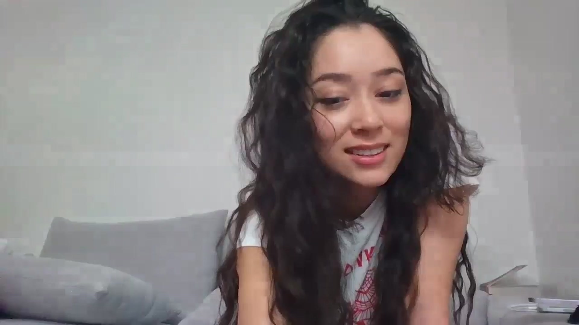 Gallery image thumbnail from hunniinut's myfreecams stream on, 02/28/2025, 04:53 image 3 of 20