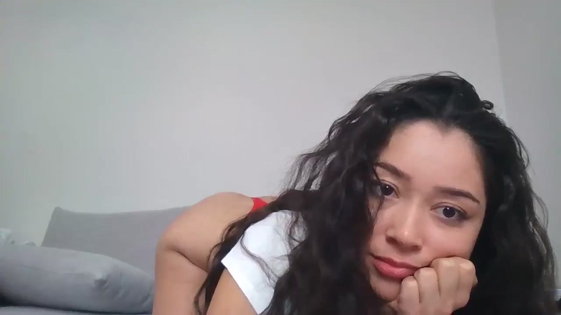 Gallery image thumbnail from hunniinut's myfreecams stream on, 02/28/2025, 04:53 image 5 of 20