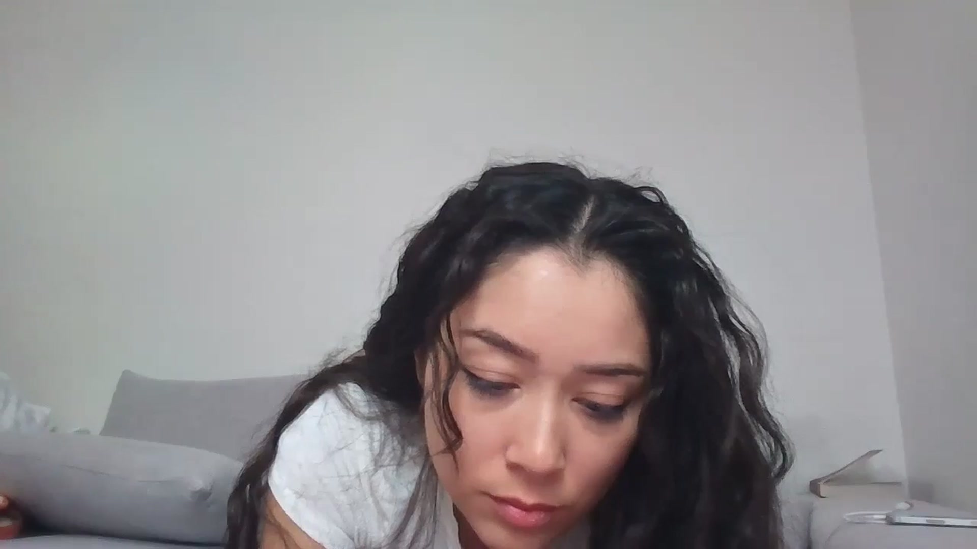 Gallery image thumbnail from hunniinut's myfreecams stream on, 02/28/2025, 04:53 image 10 of 20