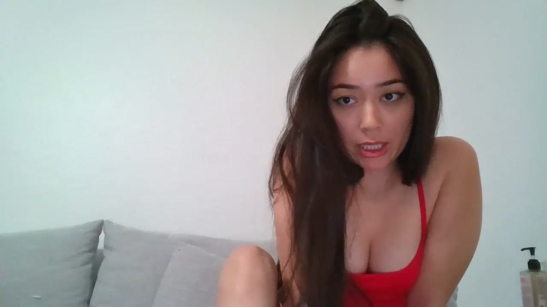 Gallery image thumbnail from hunniinut's myfreecams stream on, 03/17/2025, 03:43 image 3 of 20