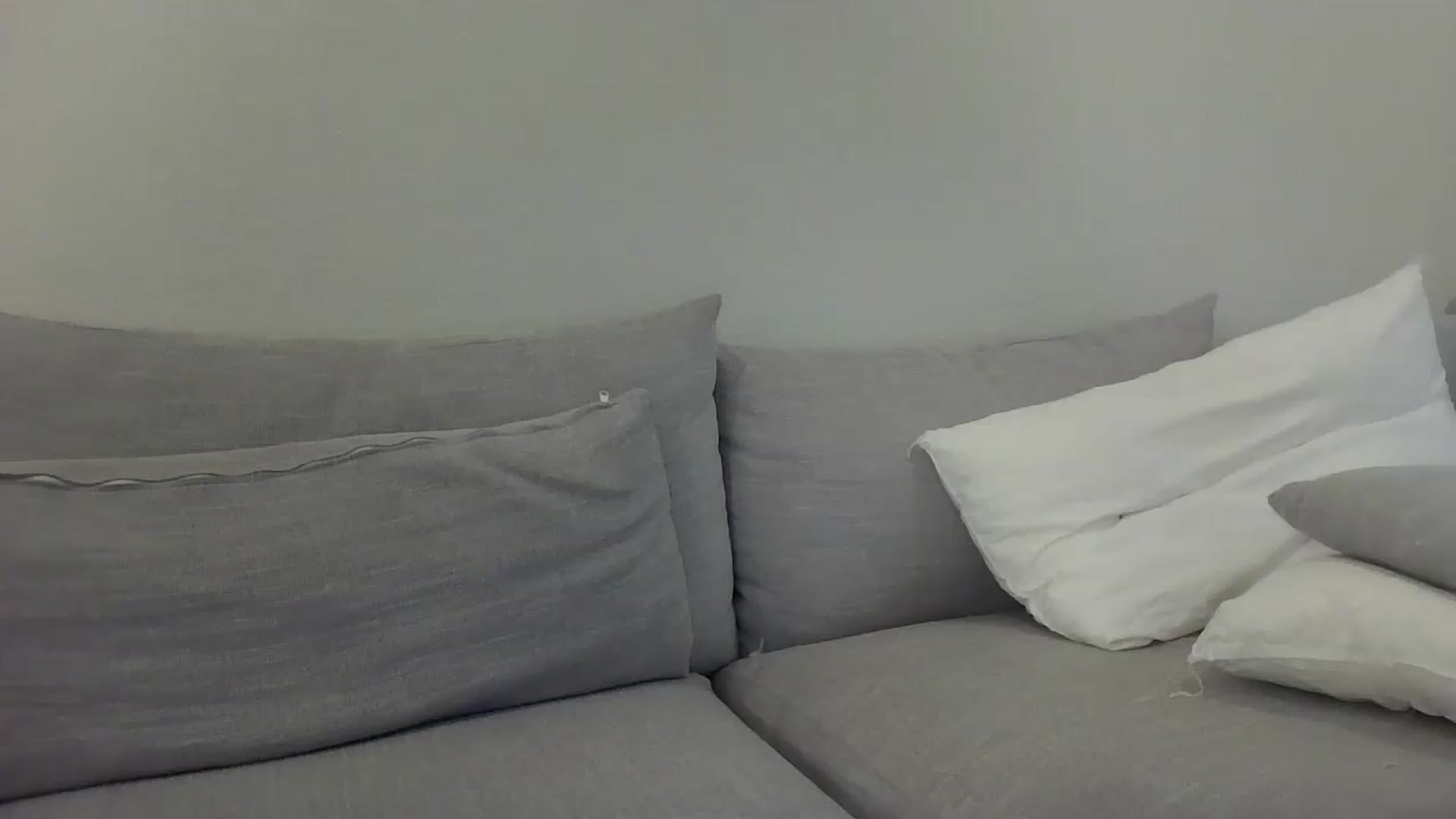 Gallery image thumbnail from hunniinut's myfreecams stream on, 07/18/2026, 24:42 image 13 of 20