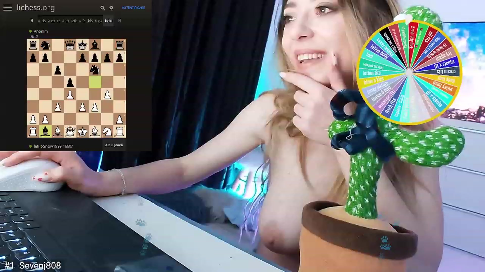 Gallery image thumbnail from hunny_bunny25's myfreecams stream on, 02/27/2023, 03:28 image 16 of 20