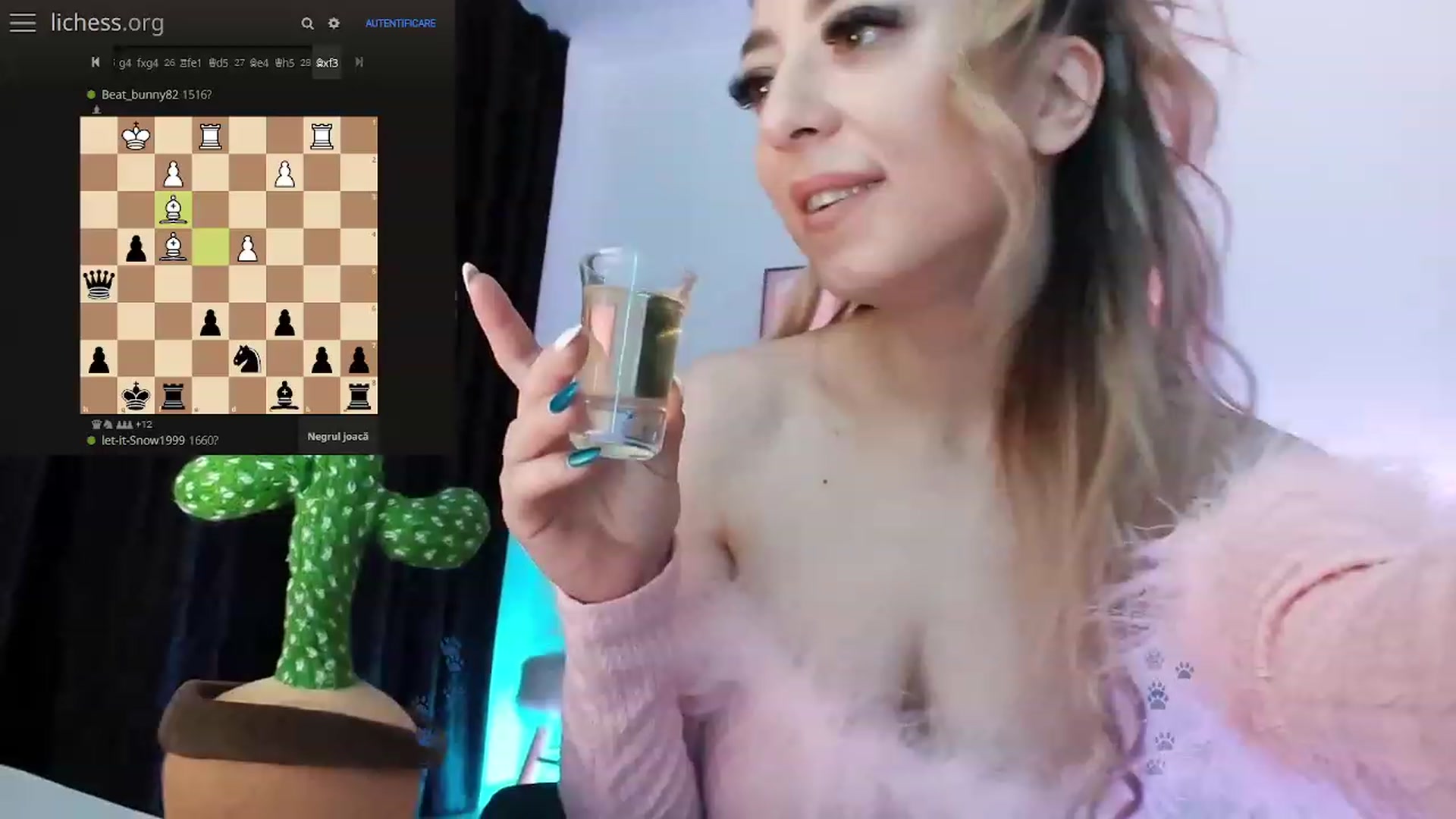 Gallery image thumbnail from hunny_bunny25's myfreecams stream on, 03/16/2023, 03:07 image 9 of 20
