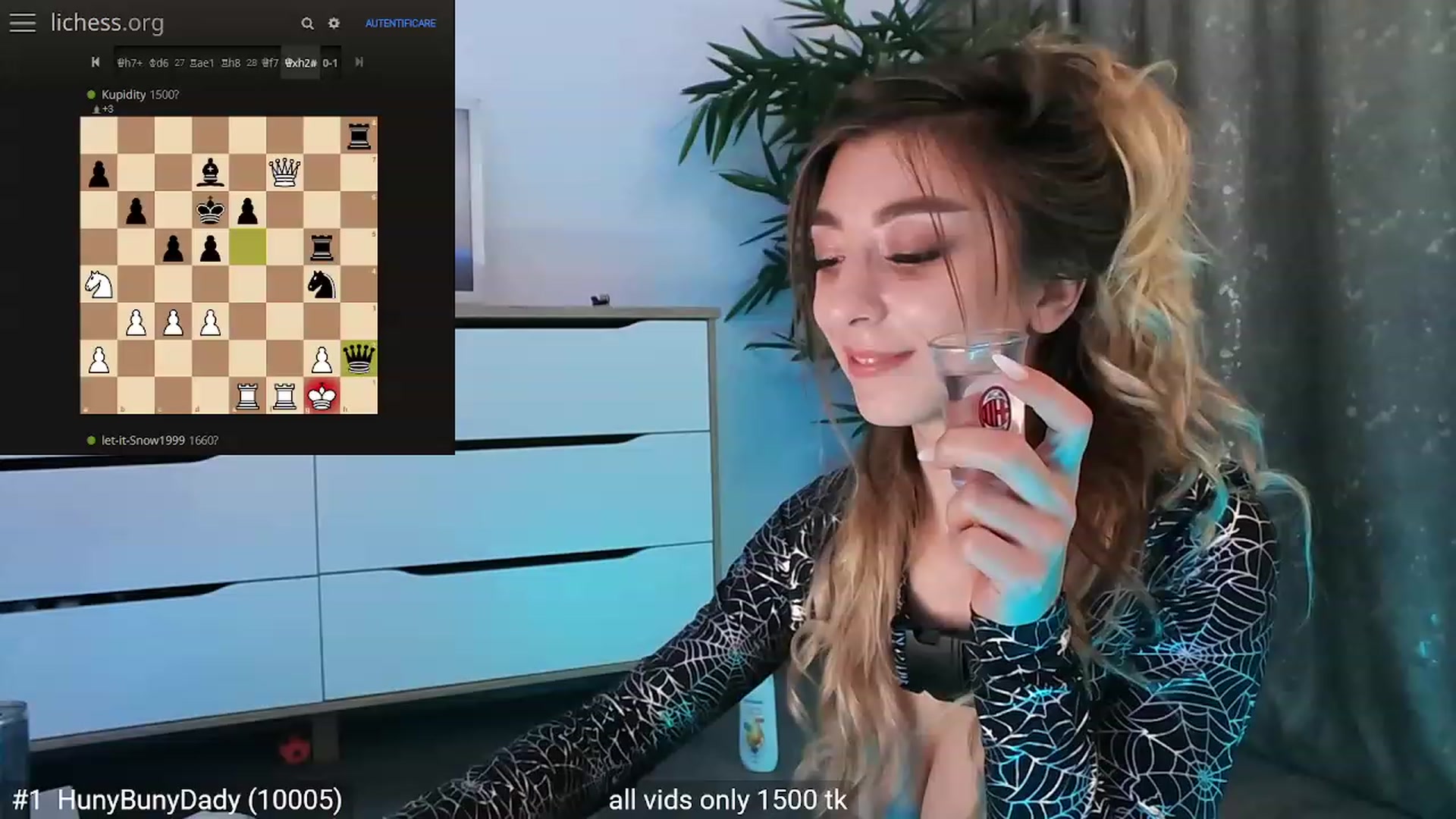 Gallery image thumbnail from hunny_bunny25's myfreecams stream on, 10/16/2023, 02:53 image 10 of 20