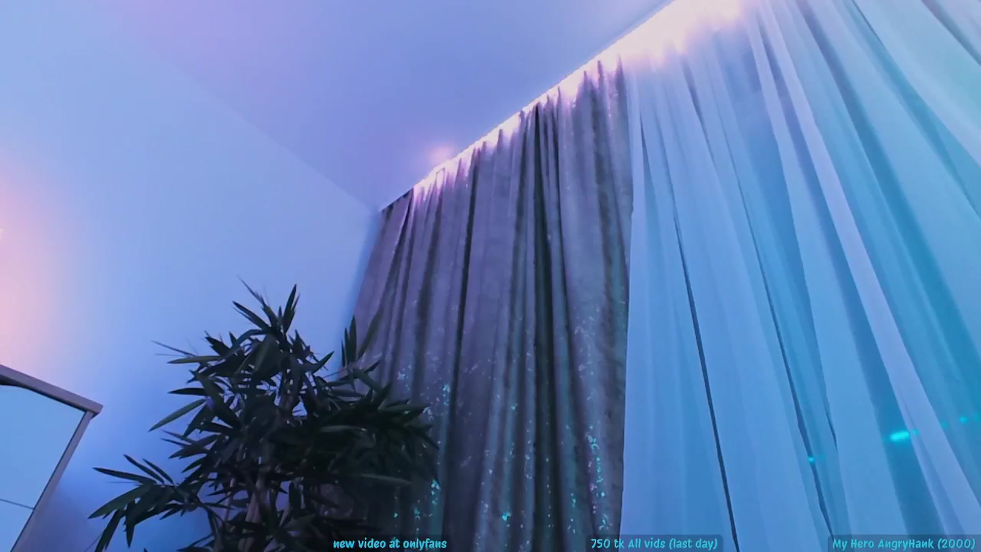 Gallery image thumbnail from hunny_bunny25's myfreecams stream on, 05/02/2024, 03:59 image 11 of 20