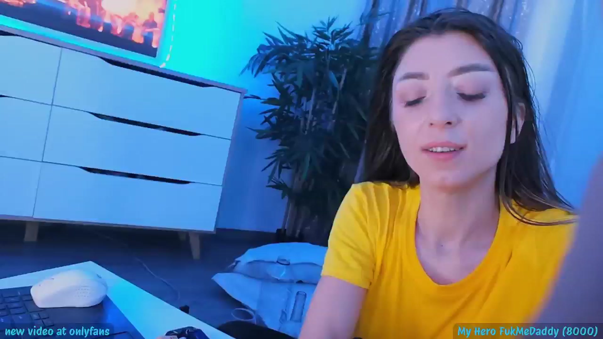 Gallery image thumbnail from hunny_bunny25's myfreecams stream on, 06/29/2024, 07:20 image 8 of 20