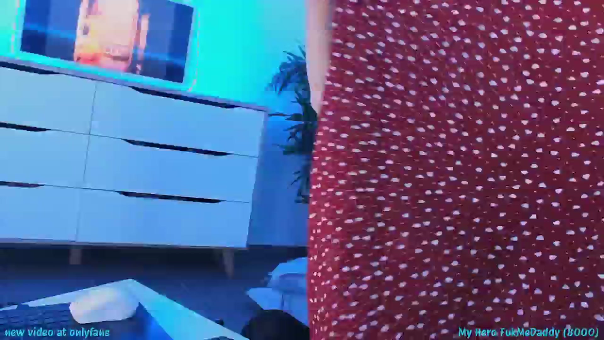 Gallery image thumbnail from hunny_bunny25's myfreecams stream on, 06/29/2024, 07:20 image 3 of 20
