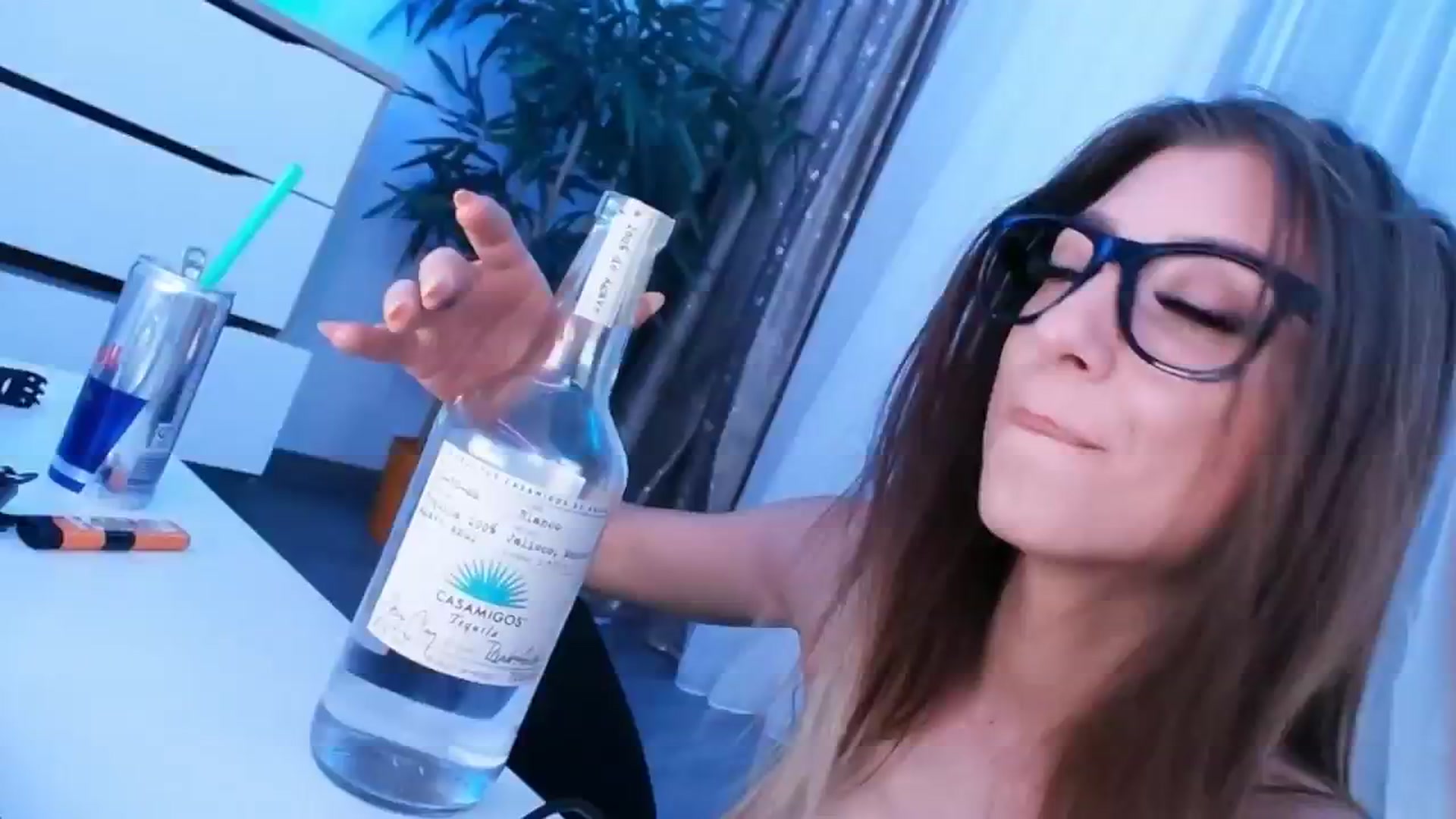 Gallery image thumbnail from hunny_bunny25's myfreecams stream on, 08/03/2024, 06:33 image 5 of 20