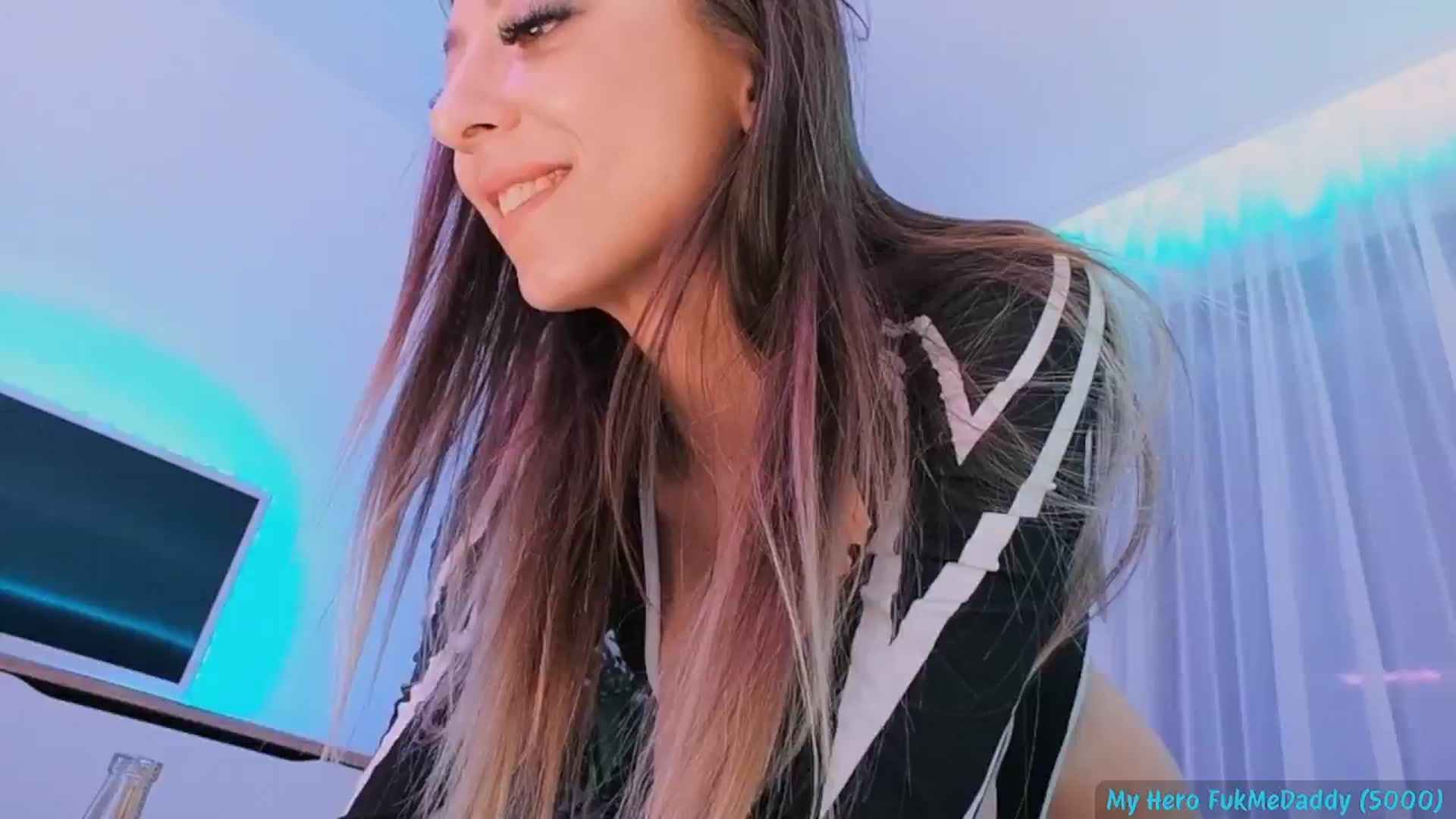 Gallery image thumbnail from hunny_bunny25's myfreecams stream on, 09/07/2024, 02:17 image 20 of 20