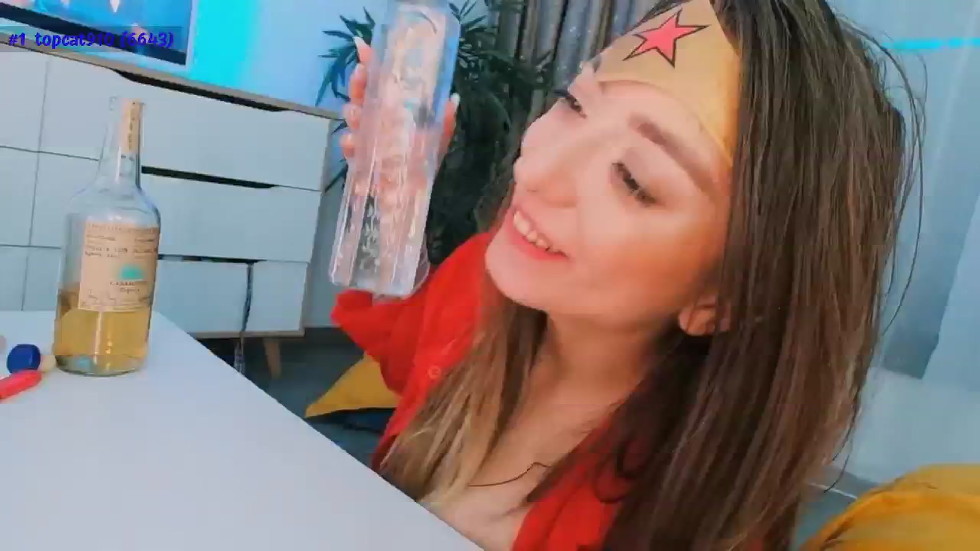 Gallery image thumbnail from hunny_bunny25's myfreecams stream on, 10/21/2024, 04:51 image 17 of 20
