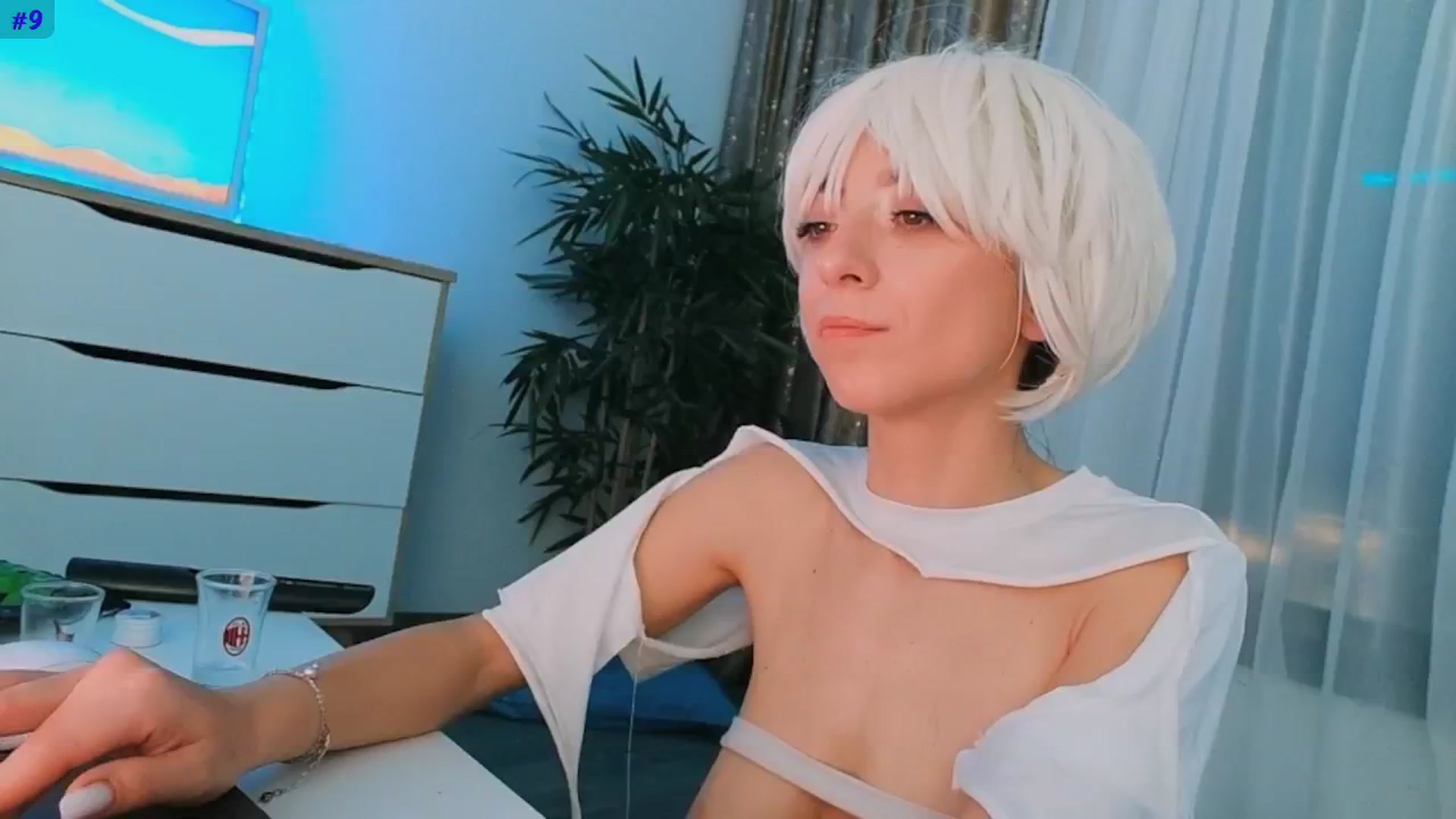 Gallery image thumbnail from hunny_bunny25's myfreecams stream on, 11/02/2024, 07:11 image 7 of 20