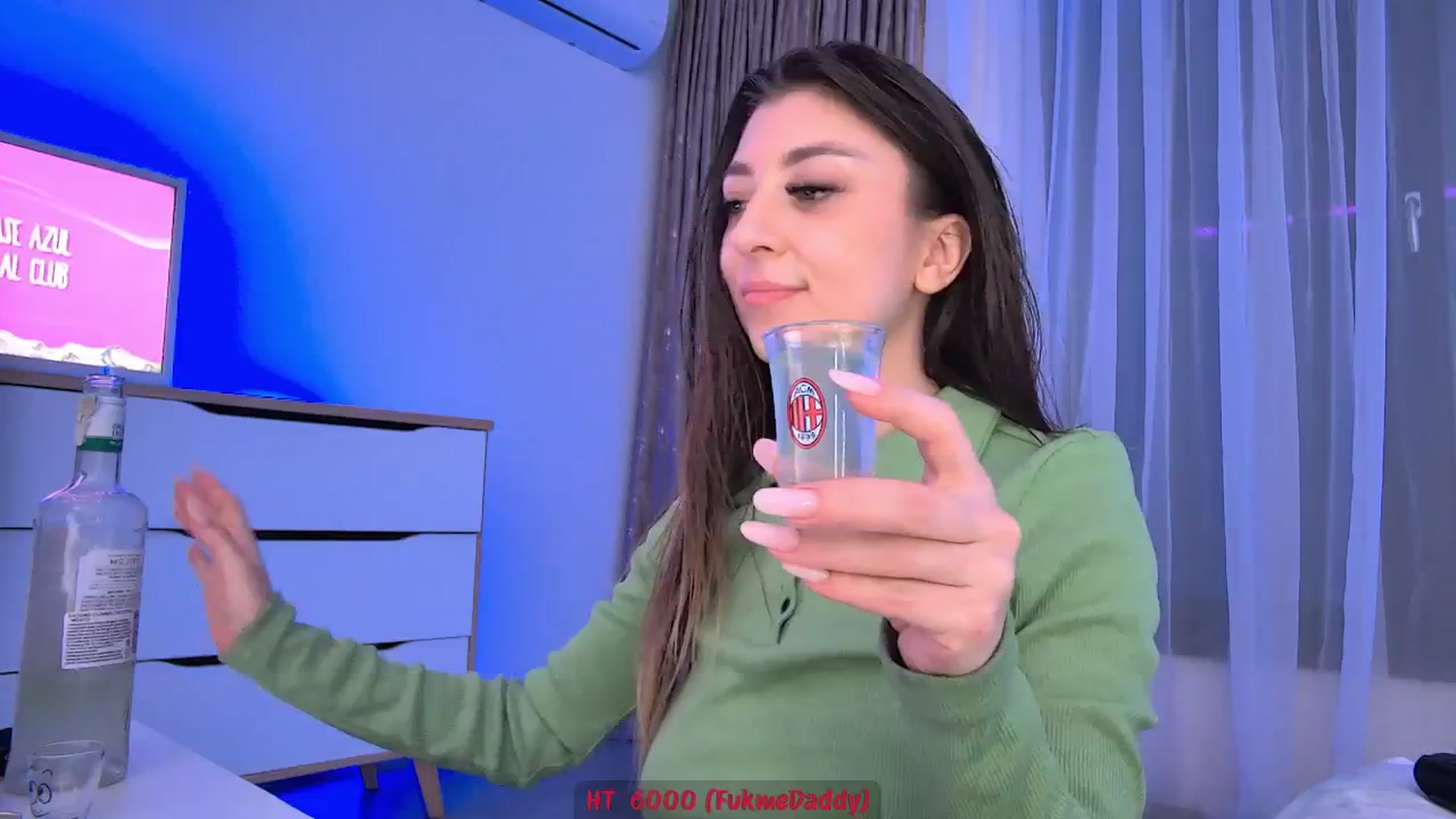 Gallery image thumbnail from hunny_bunny25's myfreecams stream on, 03/03/2025, 07:51 image 3 of 20