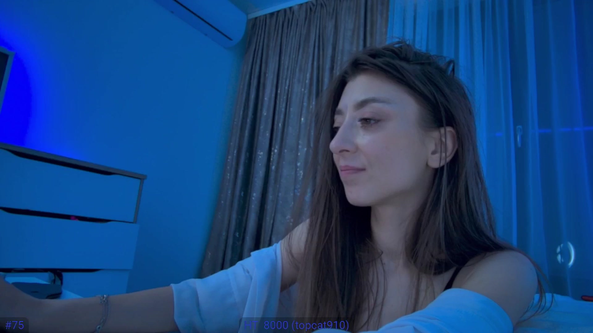 Gallery image thumbnail from hunny_bunny25's myfreecams stream on, 04/12/2025, 06:37 image 12 of 20