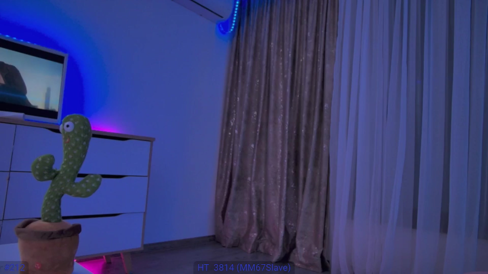 Gallery image thumbnail from hunny_bunny25's myfreecams stream on, 05/31/2025, 02:59 image 8 of 20