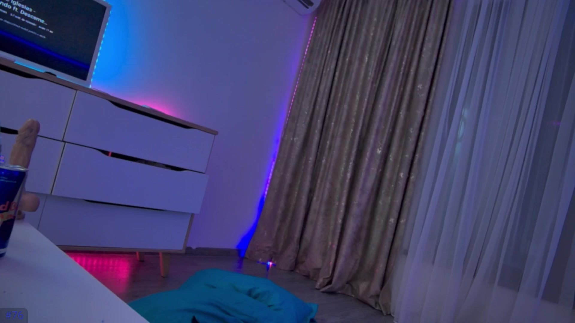 Gallery image thumbnail from hunny_bunny25's myfreecams stream on, 09/13/2025, 05:18 image 15 of 20