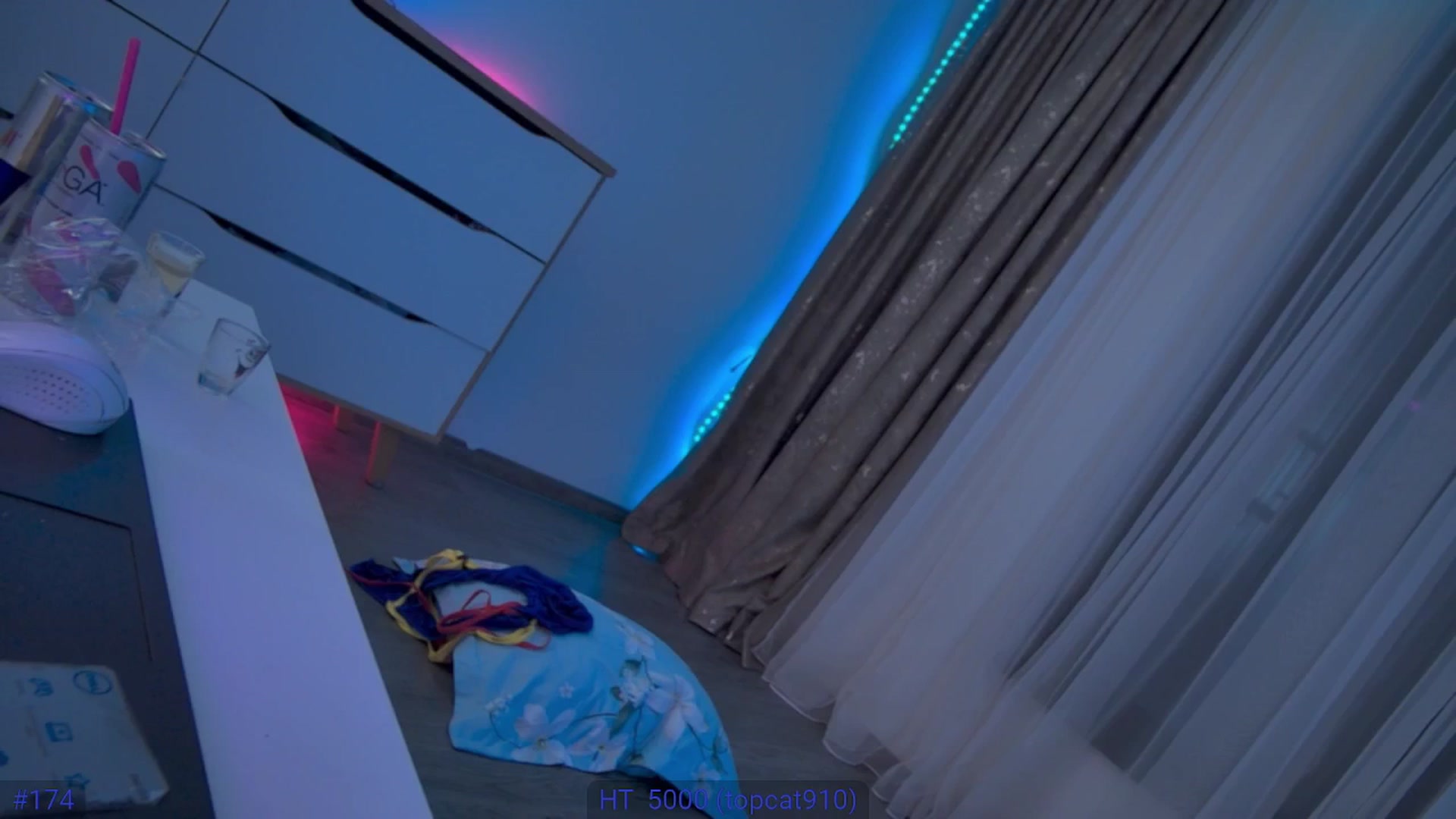 Gallery image thumbnail from hunny_bunny25's myfreecams stream on, 10/18/2025, 04:05 image 1 of 20