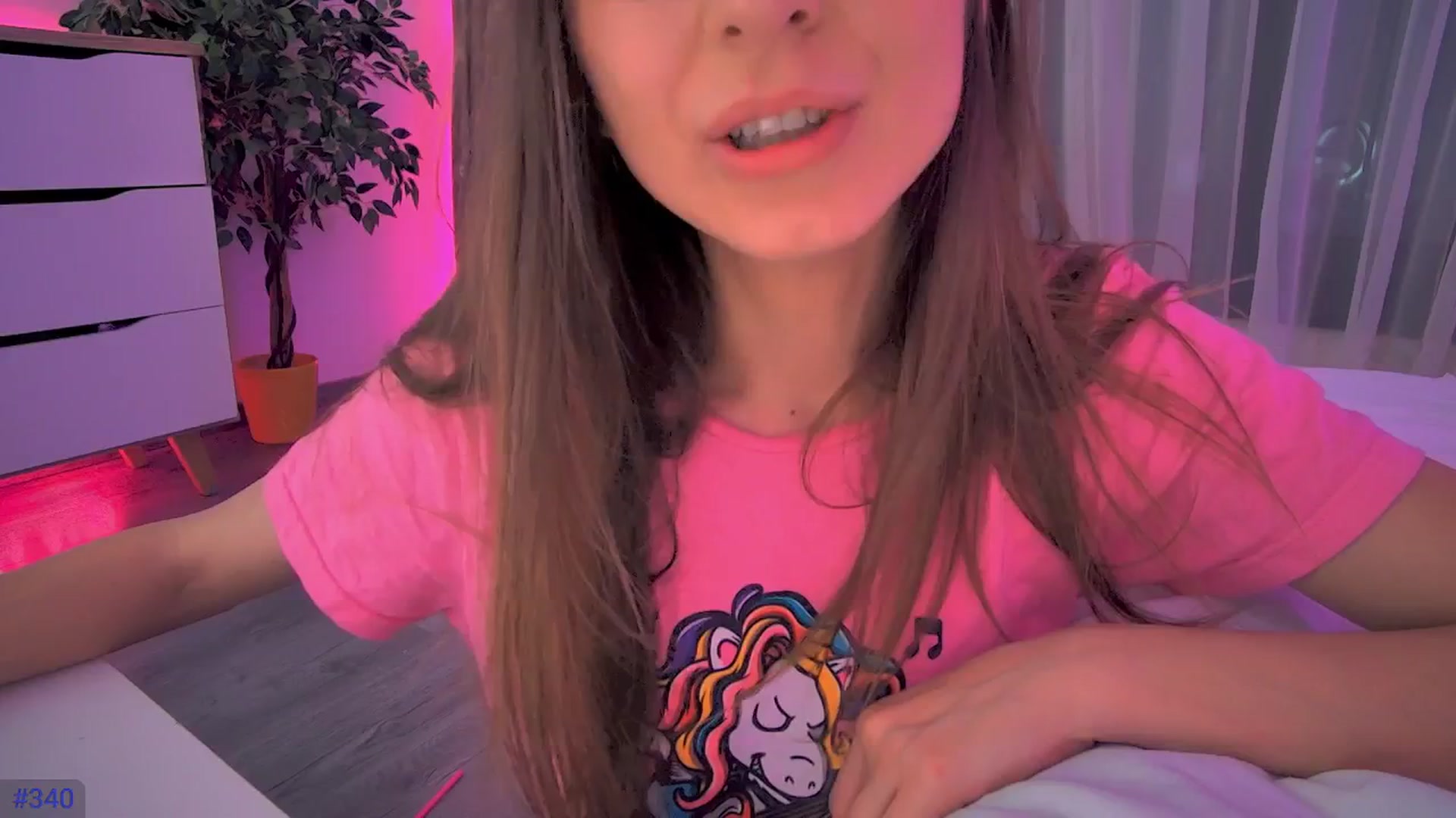 Gallery image thumbnail from hunny_bunny25's myfreecams stream on, 11/08/2025, 09:51 image 3 of 20