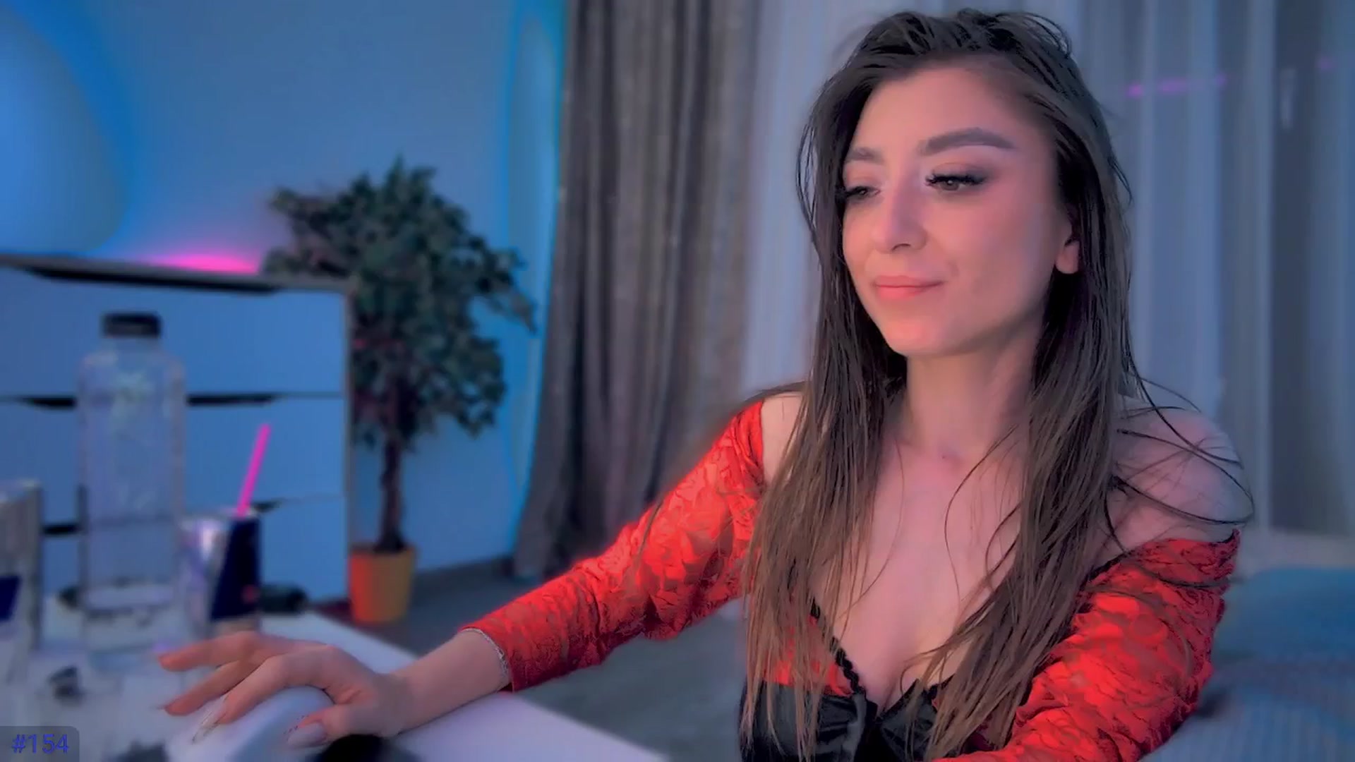 Gallery image thumbnail from hunny_bunny25's myfreecams stream on, 11/29/2025, 07:48 image 2 of 20