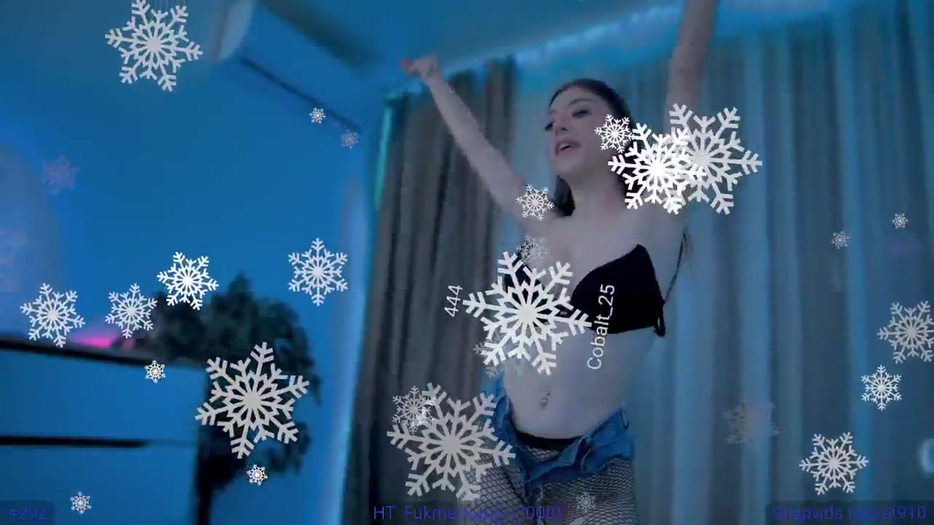 Gallery image thumbnail from hunny_bunny25's myfreecams stream on, 12/06/2025, 01:27 image 16 of 20