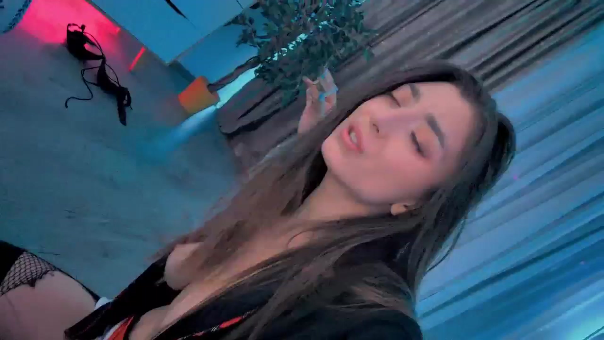 Gallery image thumbnail from hunny_bunny25's myfreecams stream on, 01/10/2026, 08:21 image 17 of 20