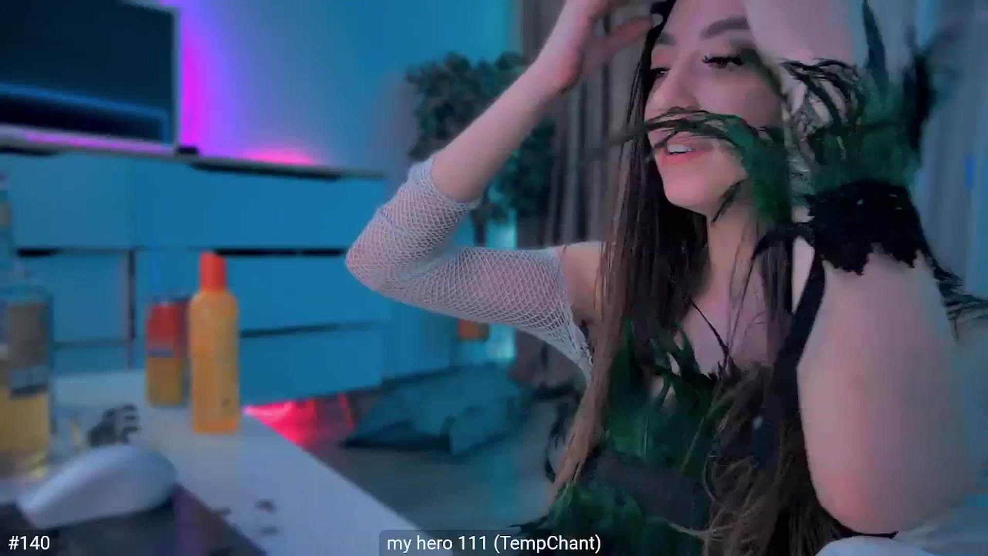 Gallery image thumbnail from hunny_bunny25's myfreecams stream on, 03/07/2026, 09:04 image 4 of 20