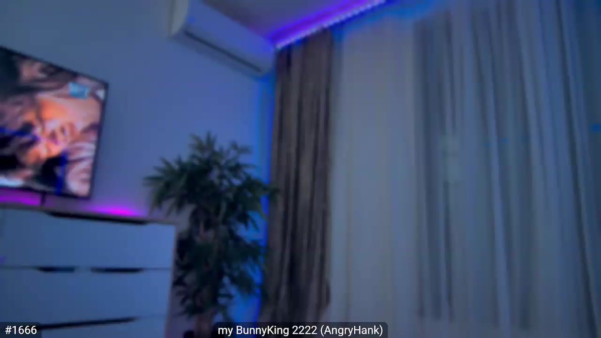 Gallery image thumbnail from hunny_bunny25's myfreecams stream on, 06/04/2026, 03:41 image 1 of 20