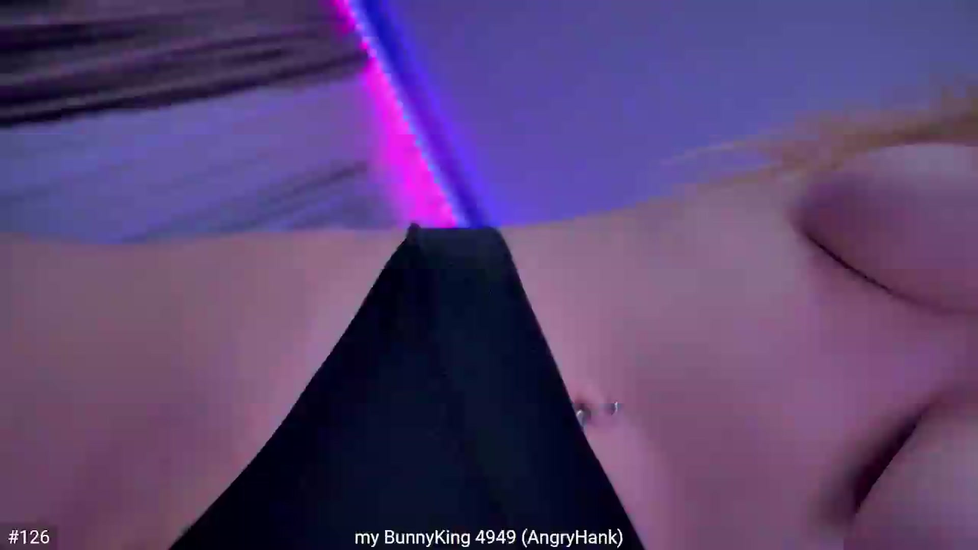 Gallery image thumbnail from hunny_bunny25's myfreecams stream on, 08/31/2026, 06:19 image 10 of 20