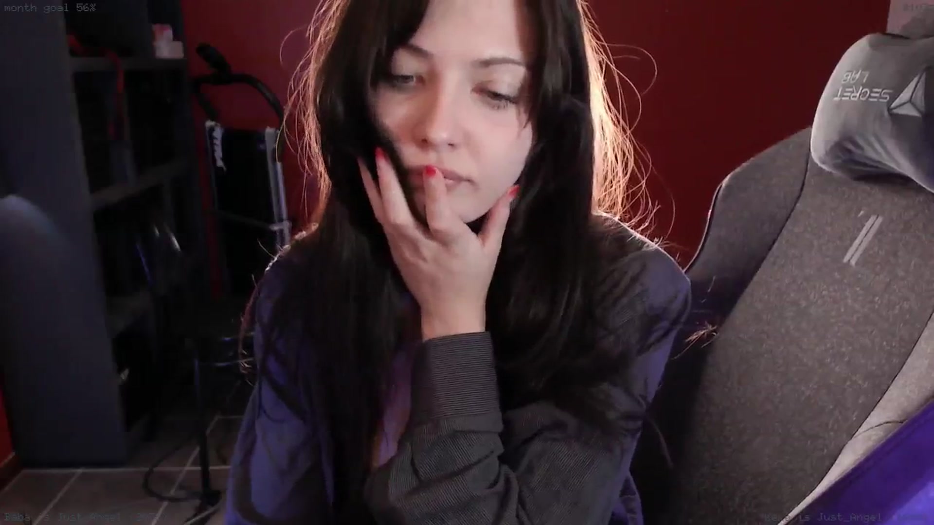 Gallery image thumbnail from hymen's myfreecams stream on, 02/19/2025, 03:28 image 5 of 20
