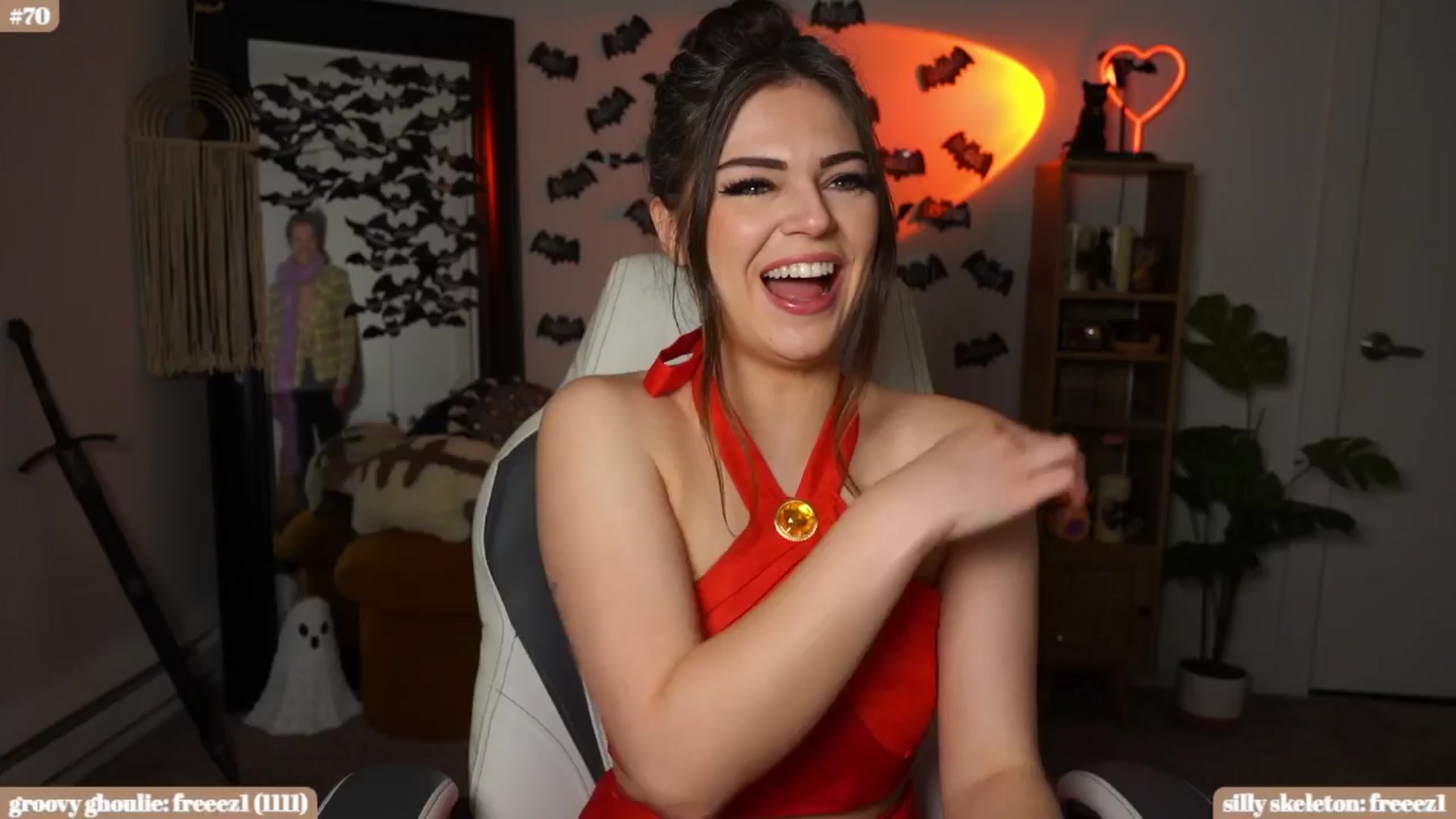 Gallery image thumbnail from iAzula's myfreecams stream on, 10/26/2024, 10:19 image 5 of 20