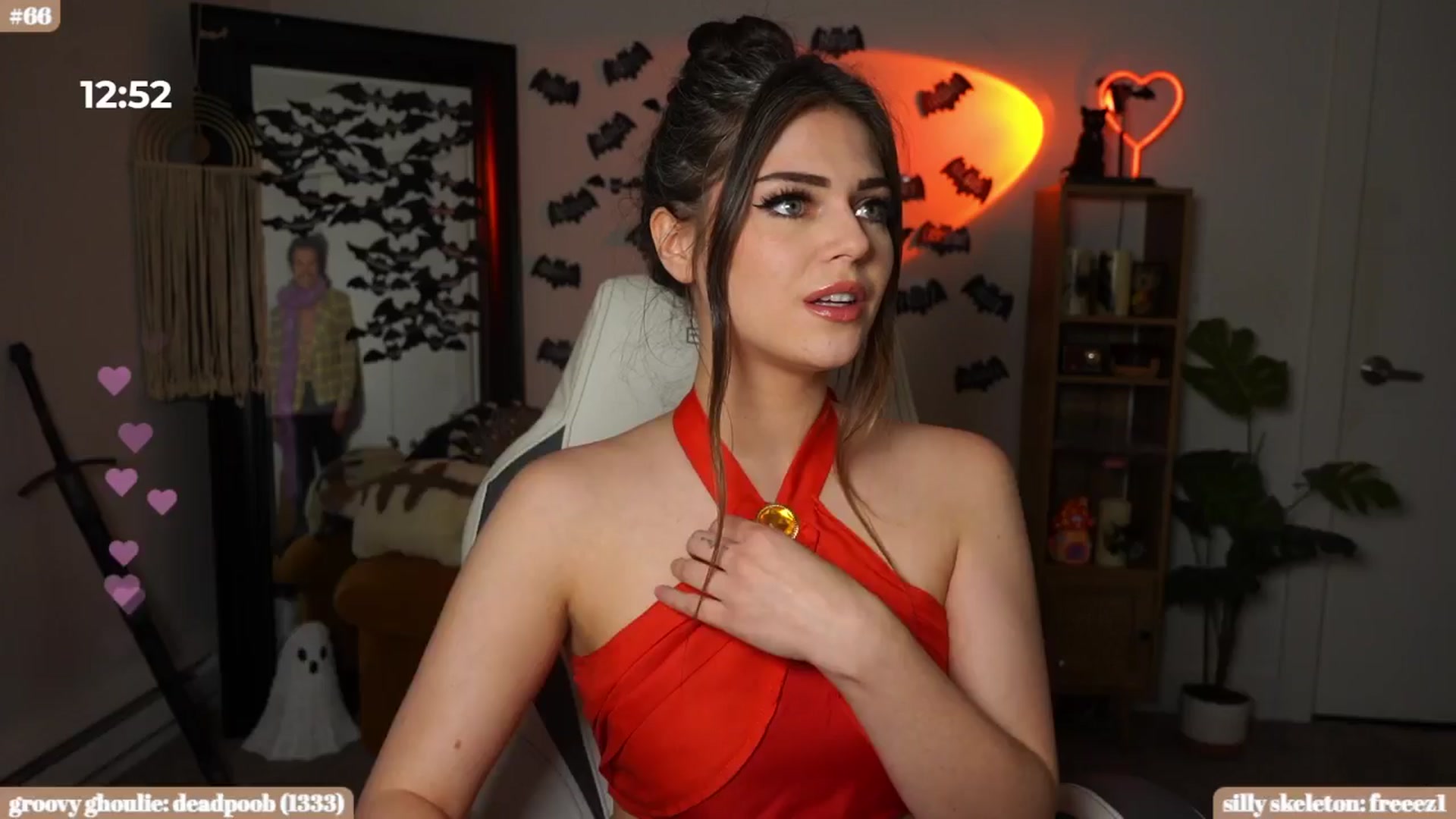 Gallery image thumbnail from iAzula's myfreecams stream on, 10/26/2024, 10:19 image 10 of 20