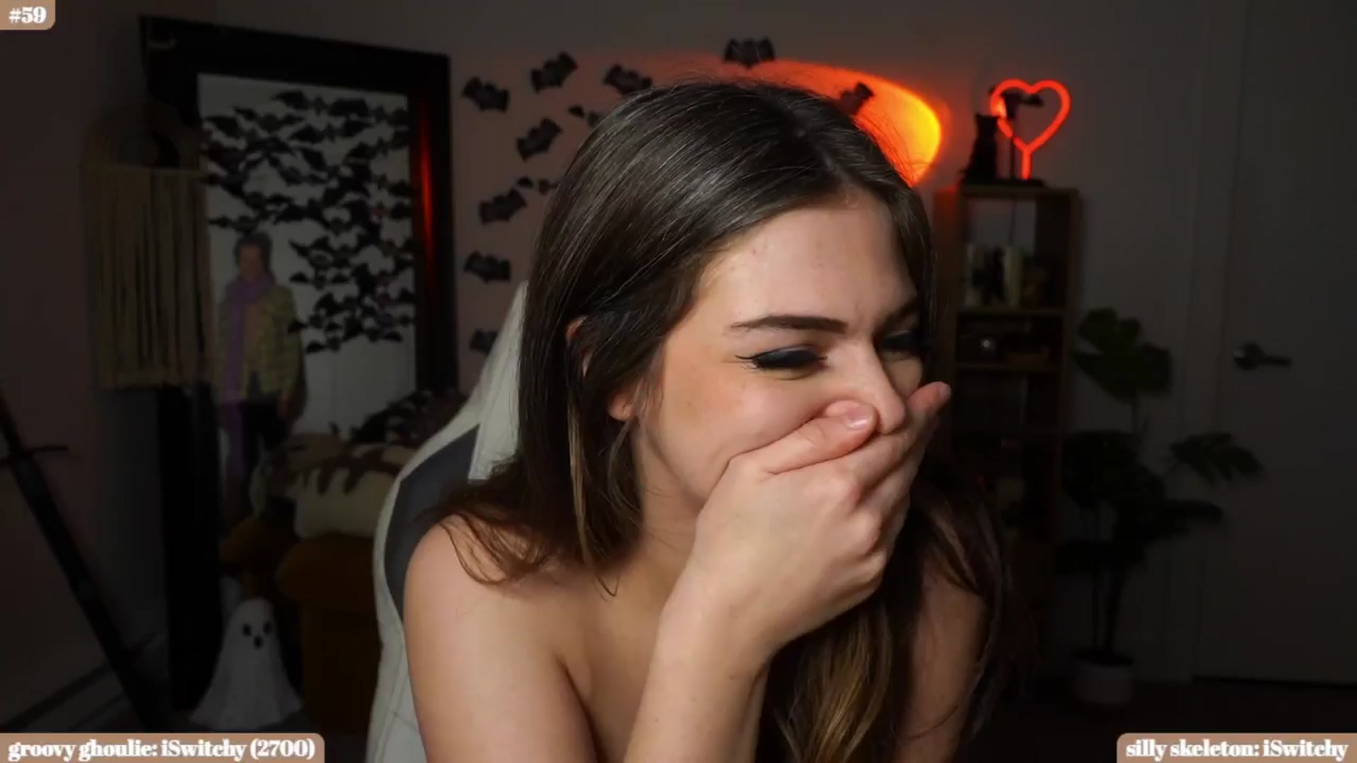 Gallery image thumbnail from iAzula's myfreecams stream on, 10/26/2024, 12:15 image 14 of 20