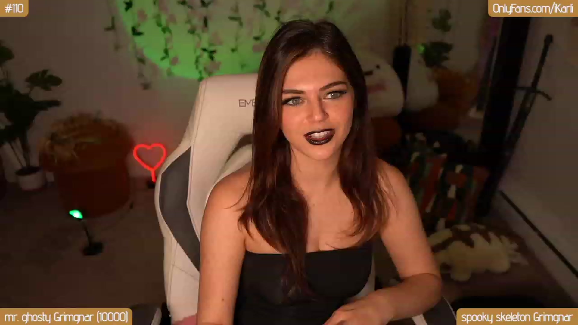 Gallery image thumbnail from iBellaSwan's myfreecams stream on, 10/27/2023, 08:53 image 17 of 20