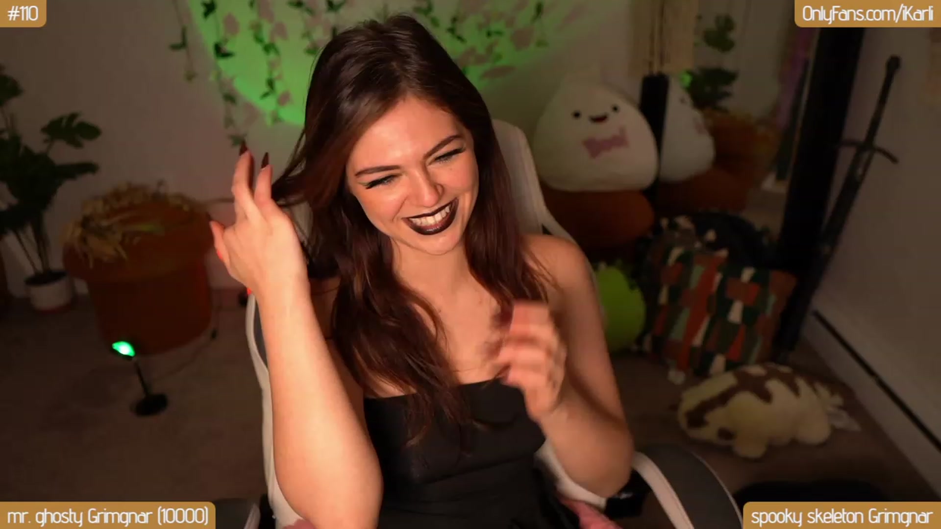 Gallery image thumbnail from iBellaSwan's myfreecams stream on, 10/27/2023, 08:53 image 13 of 20