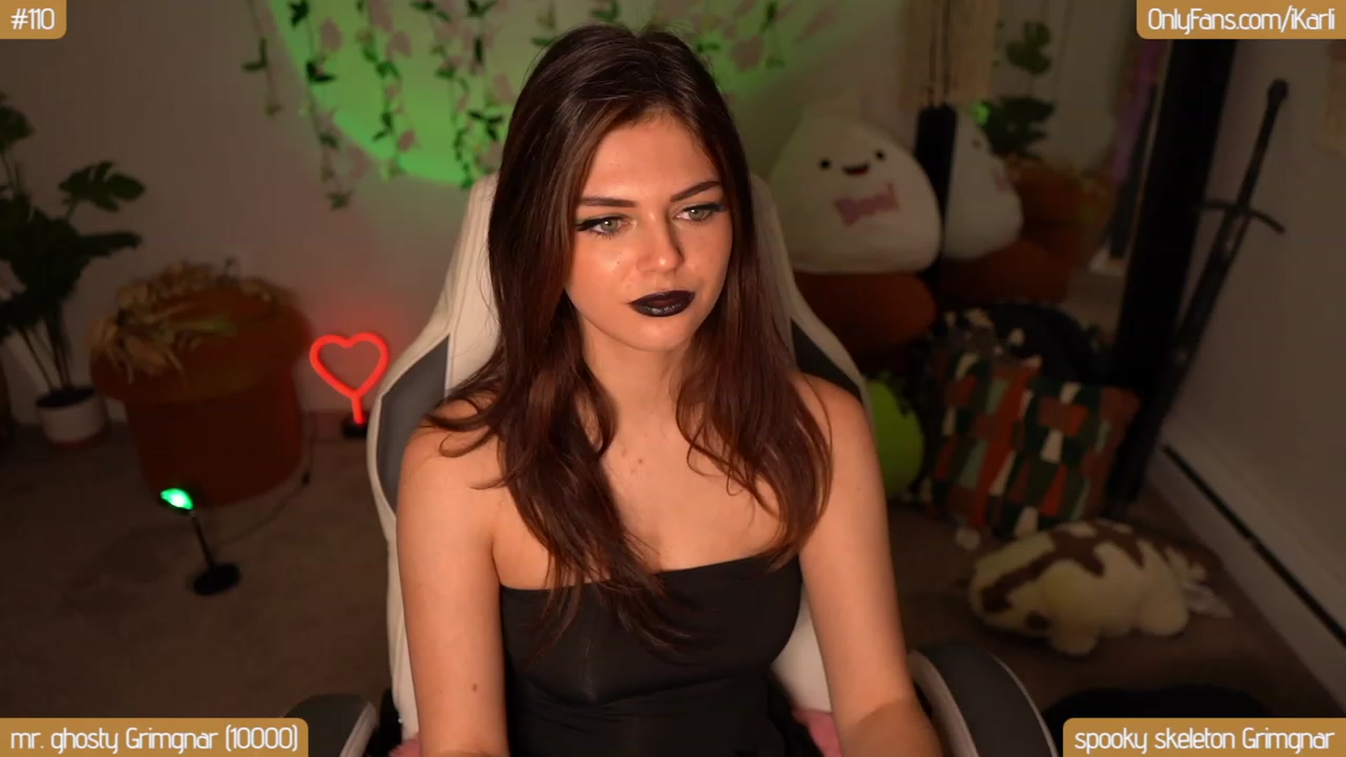 Gallery image thumbnail from iBellaSwan's myfreecams stream on, 10/27/2023, 08:53 image 2 of 20