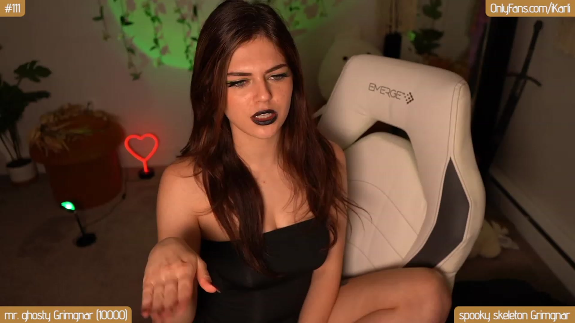 Gallery image thumbnail from iBellaSwan's myfreecams stream on, 10/27/2023, 12:13 image 7 of 20