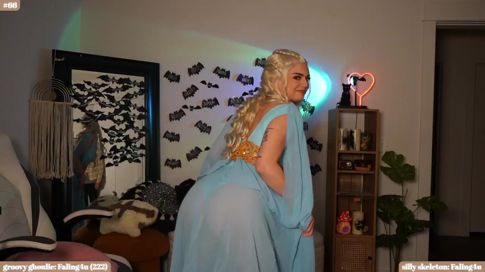 Gallery image thumbnail from iKarleesi's myfreecams stream on, 10/31/2024, 08:54 image 4 of 20