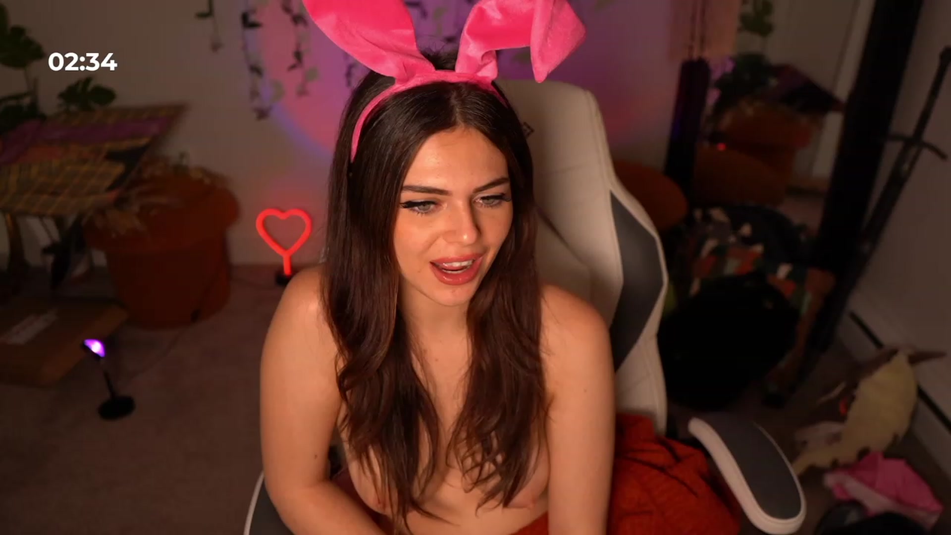 Gallery image thumbnail from iKarlenstein's myfreecams stream on, 10/22/2023, 10:43 image 20 of 20