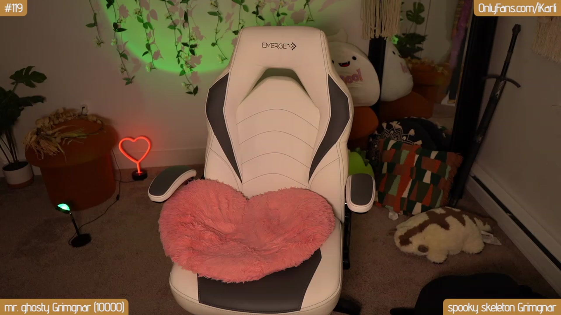 Gallery image thumbnail from iKarlenstein's myfreecams stream on, 10/27/2023, 05:13 image 15 of 20