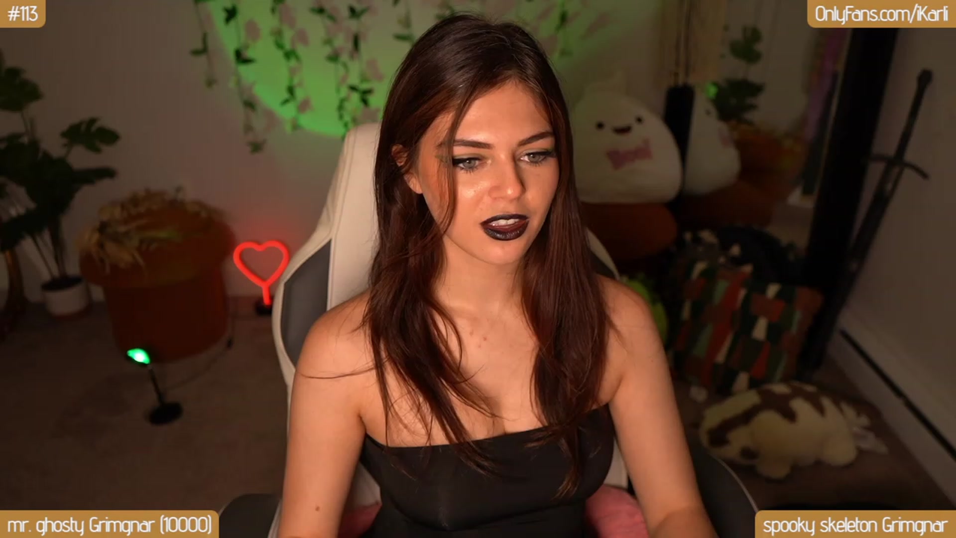 Gallery image thumbnail from iKarlenstein's myfreecams stream on, 10/27/2023, 08:40 image 15 of 20