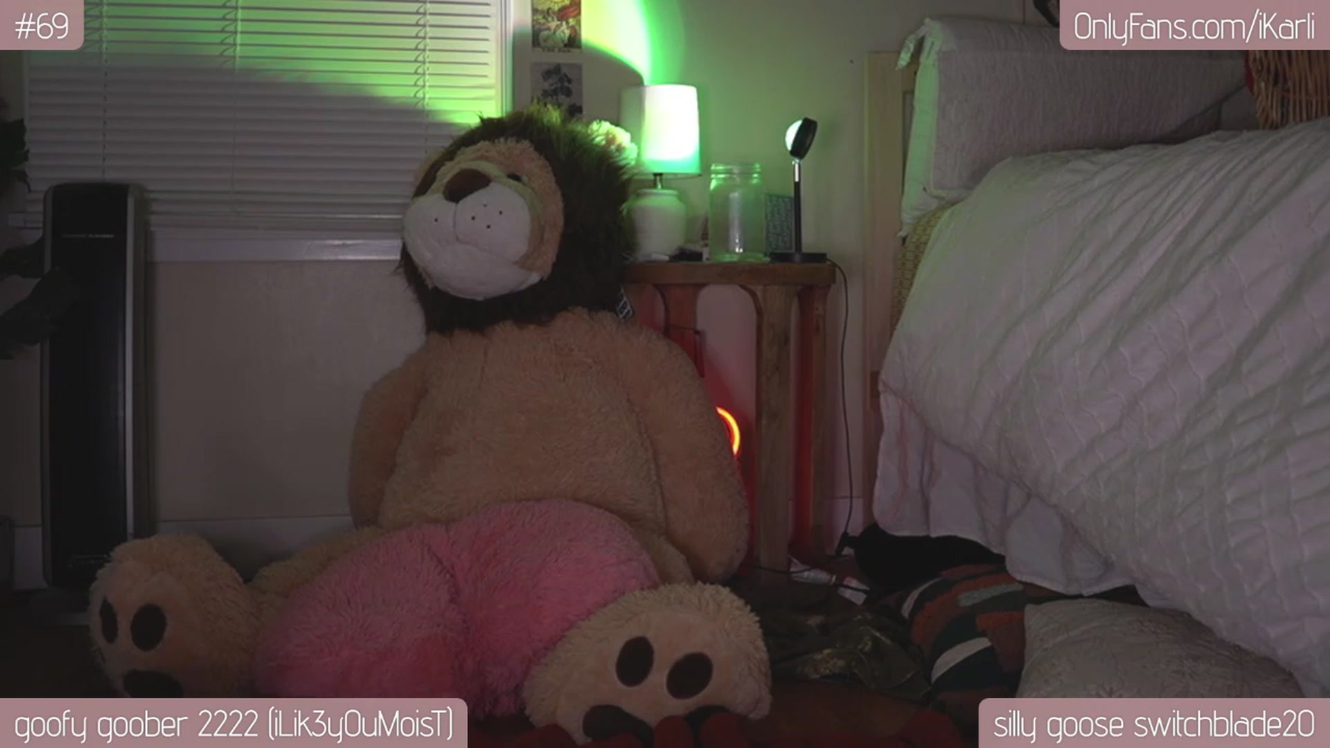Gallery image thumbnail from iKarli's myfreecams stream on, 03/18/2023, 11:54 image 14 of 20
