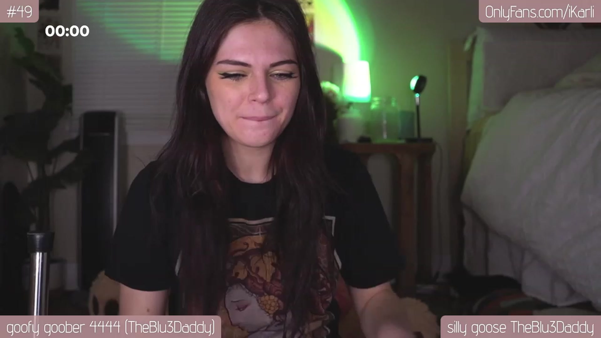 Gallery image thumbnail from iKarli's myfreecams stream on, 03/18/2023, 13:02 image 17 of 20
