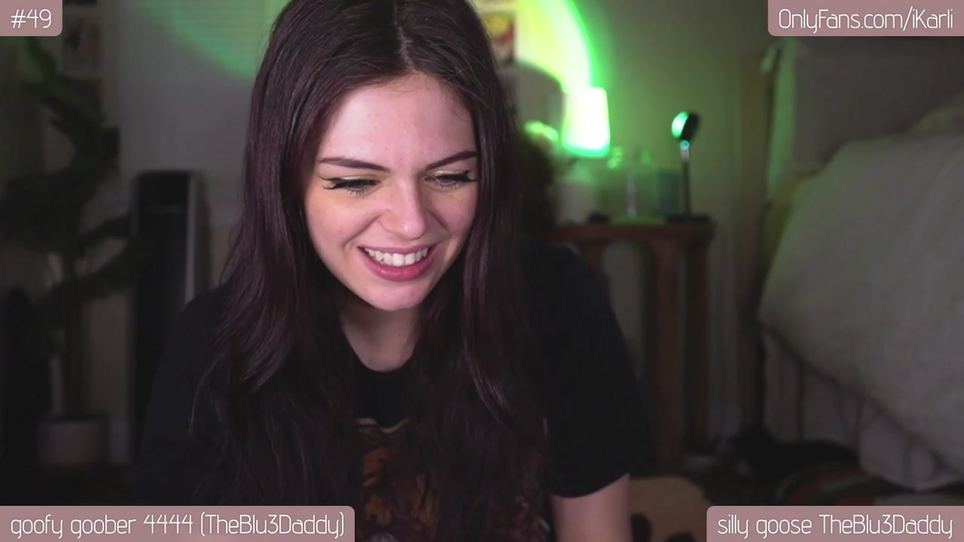 Gallery image thumbnail from iKarli's myfreecams stream on, 03/18/2023, 13:18 image 13 of 20