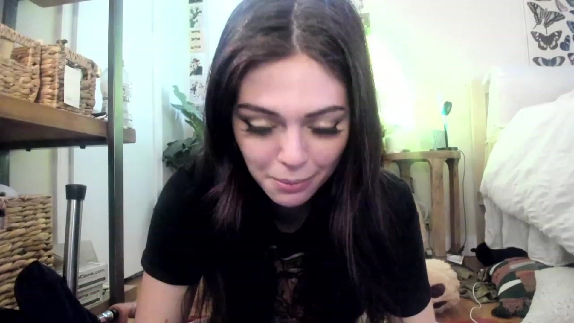 Gallery image thumbnail from iKarli's myfreecams stream on, 03/18/2023, 14:13 image 11 of 20