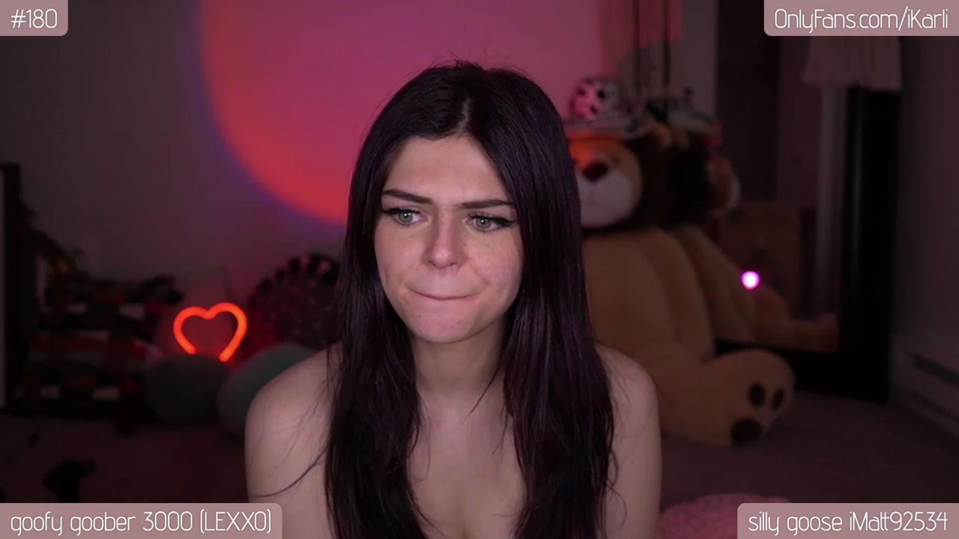 Gallery image thumbnail from iKarli's myfreecams stream on, 04/22/2023, 08:45 image 11 of 20