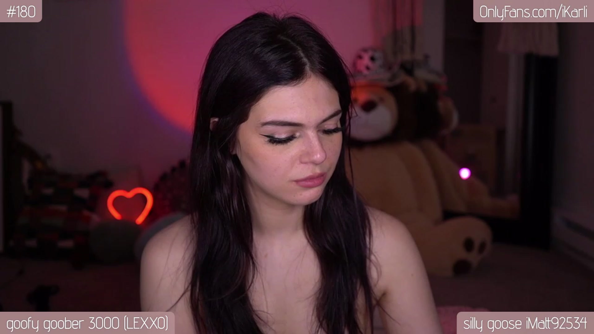 Gallery image thumbnail from iKarli's myfreecams stream on, 04/22/2023, 08:45 image 13 of 20