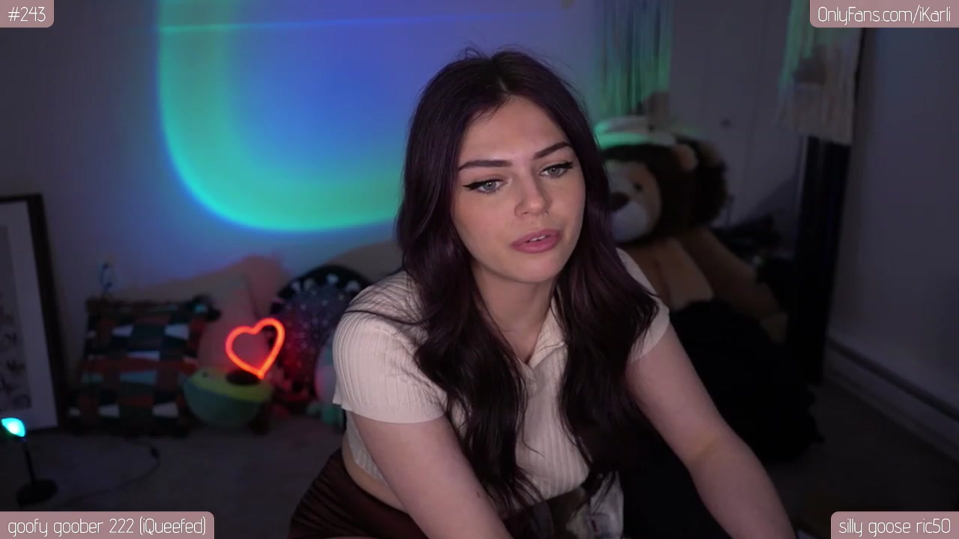 Gallery image thumbnail from iKarli's myfreecams stream on, 05/12/2023, 07:12 image 7 of 20