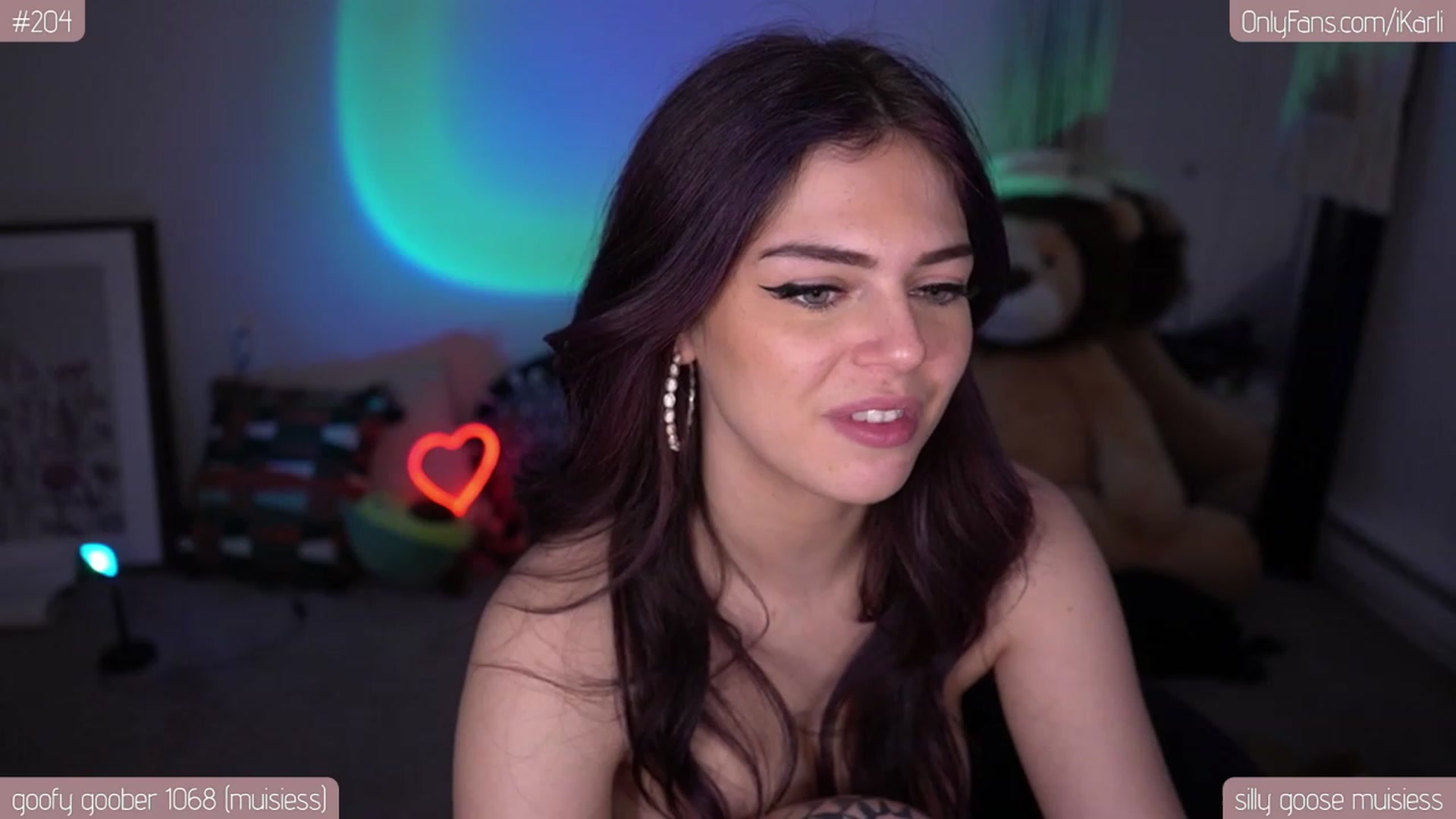 Gallery image thumbnail from iKarli's myfreecams stream on, 05/12/2023, 09:03 image 7 of 20