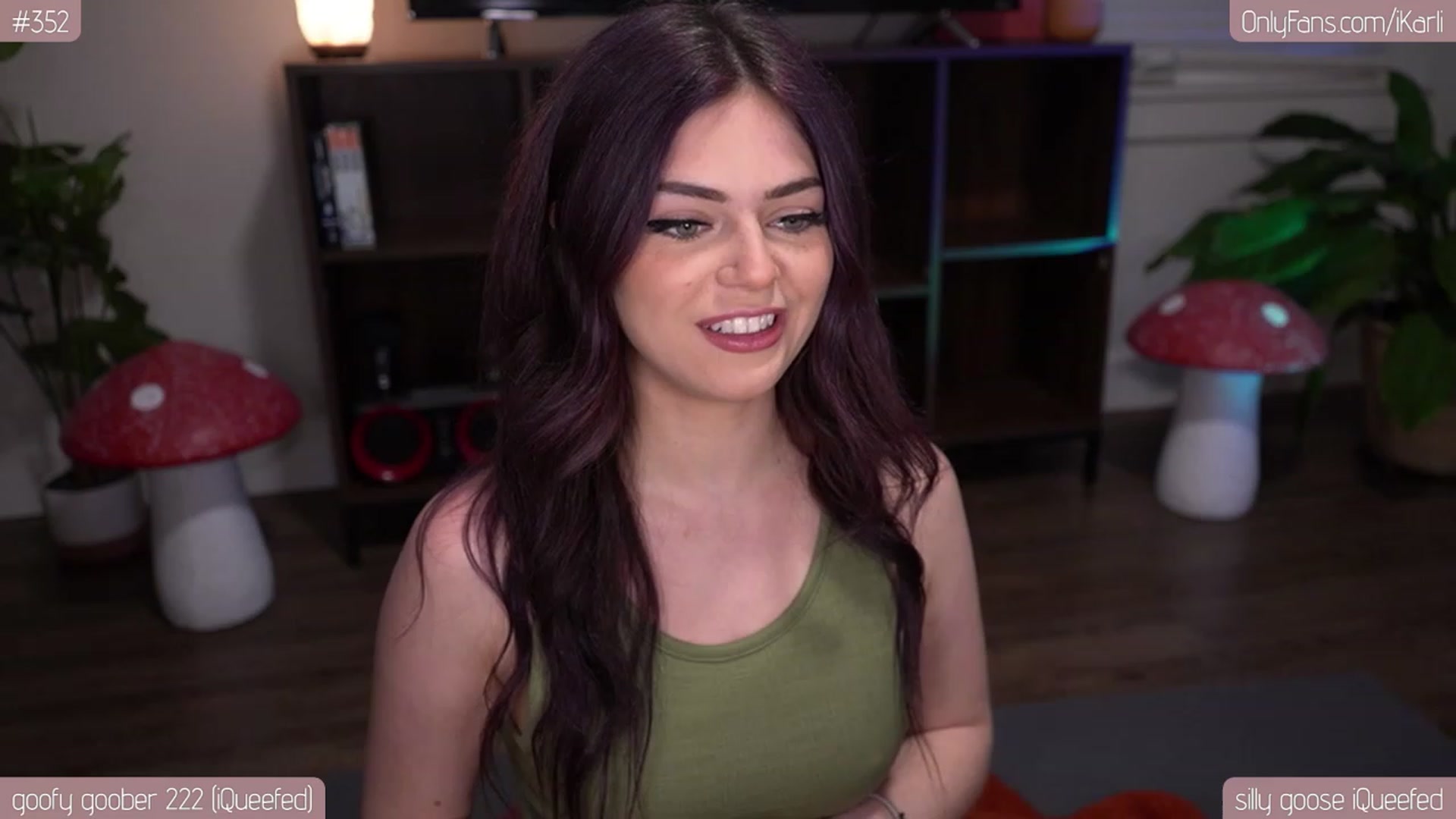 Gallery image thumbnail from iKarli's myfreecams stream on, 05/17/2023, 05:18 image 1 of 20