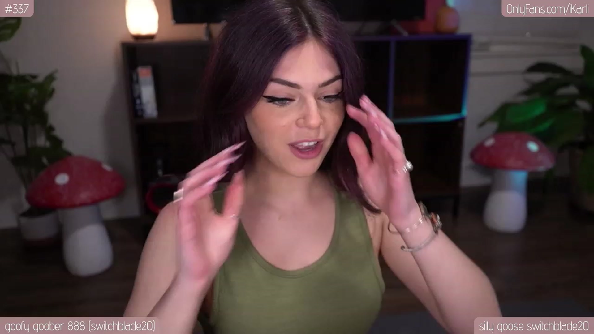 Gallery image thumbnail from iKarli's myfreecams stream on, 05/17/2023, 05:18 image 7 of 20